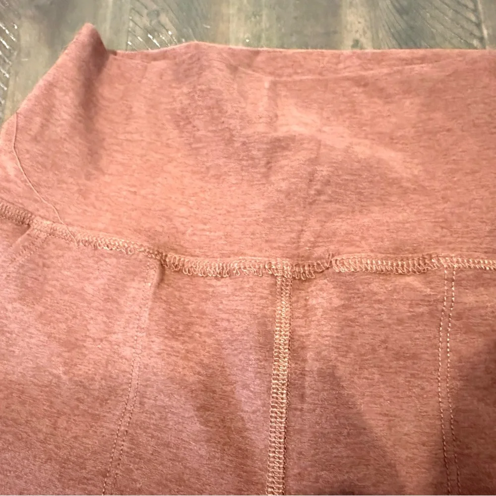 Beyond Yoga wide Flared Leggings, pockets. SZ-SMALL, brown/orange.RUST color - Picture 6 of 7
